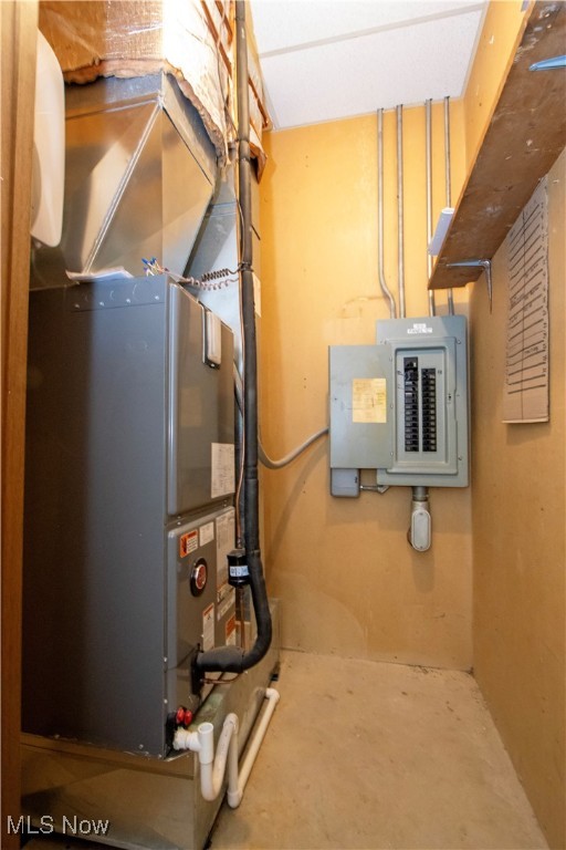 Albern Dev - Commercial Lease