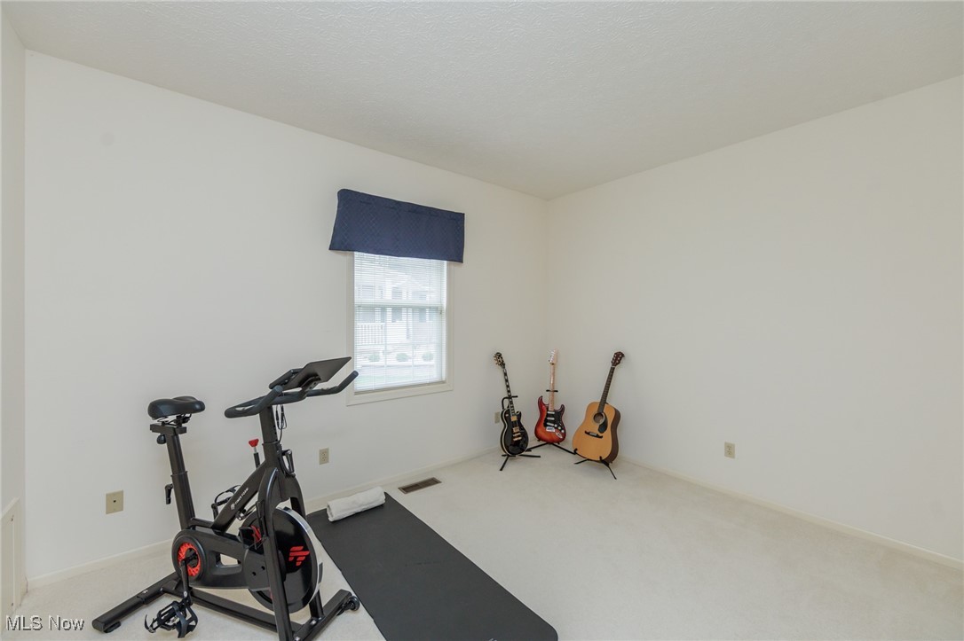 401 Marlee Court, Brunswick, Ohio image 32