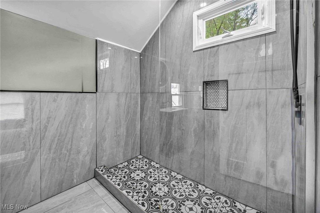 1812 Brevier Avenue, Cleveland, Ohio image 34