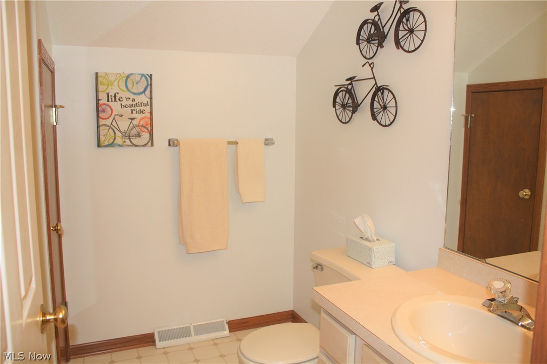 Villas/Highland Park Condo - Residential