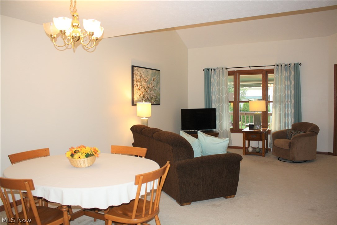 Villas/Highland Park Condo - Residential