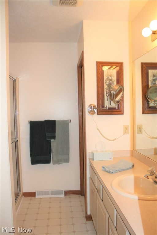 Villas/Highland Park Condo - Residential