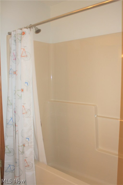 Villas/Highland Park Condo - Residential