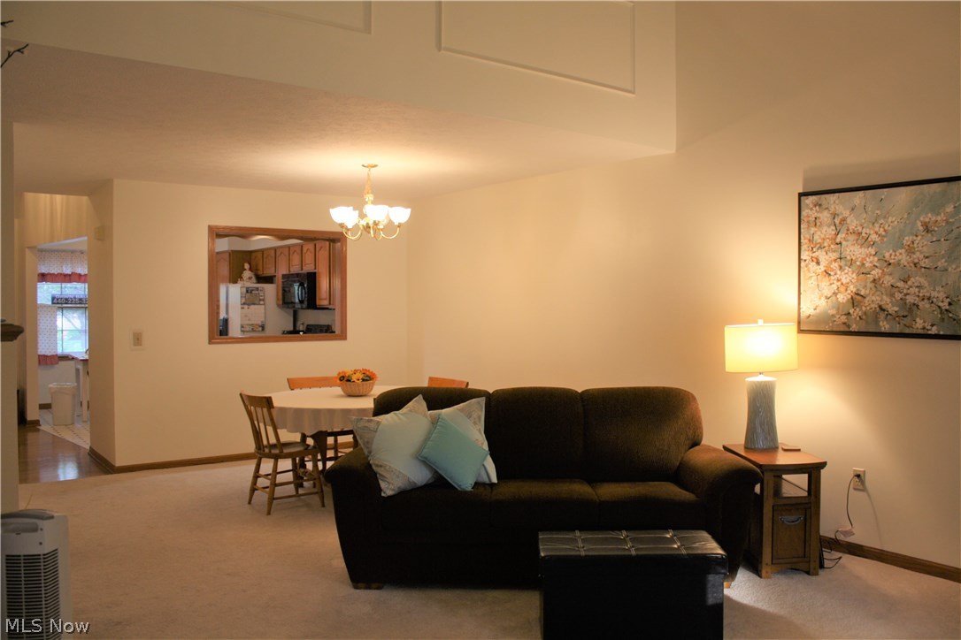 Villas/Highland Park Condo - Residential