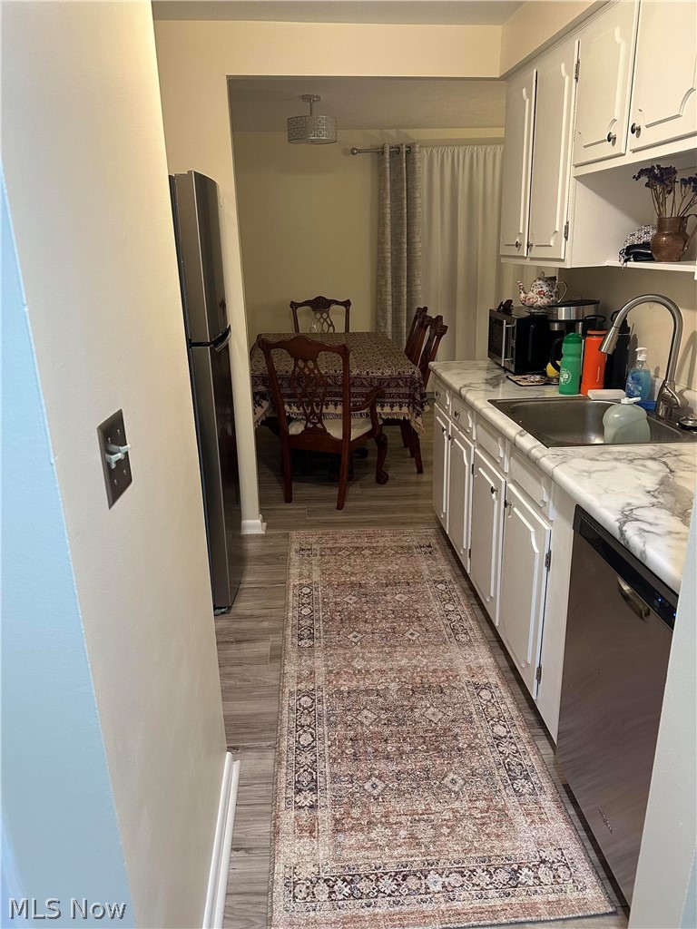 Golden Oaks Condo - Residential