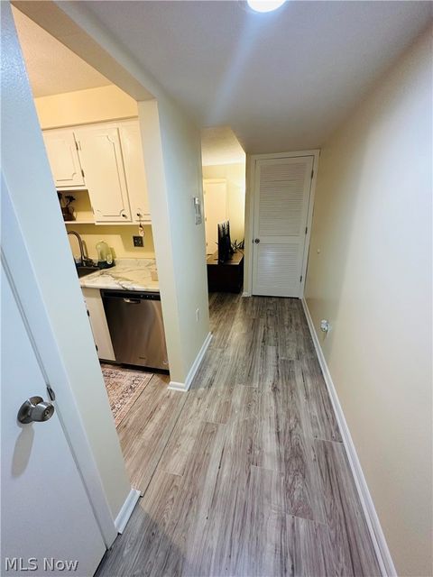 Tiny photo for 22121 River Oaks Drive #E10, Rocky River, OH 44116 (MLS # 5188264)