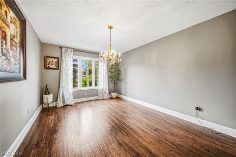 Tiny photo for 7285 Summerhill Drive, Concord Township, OH 44077 (MLS # 5202897)