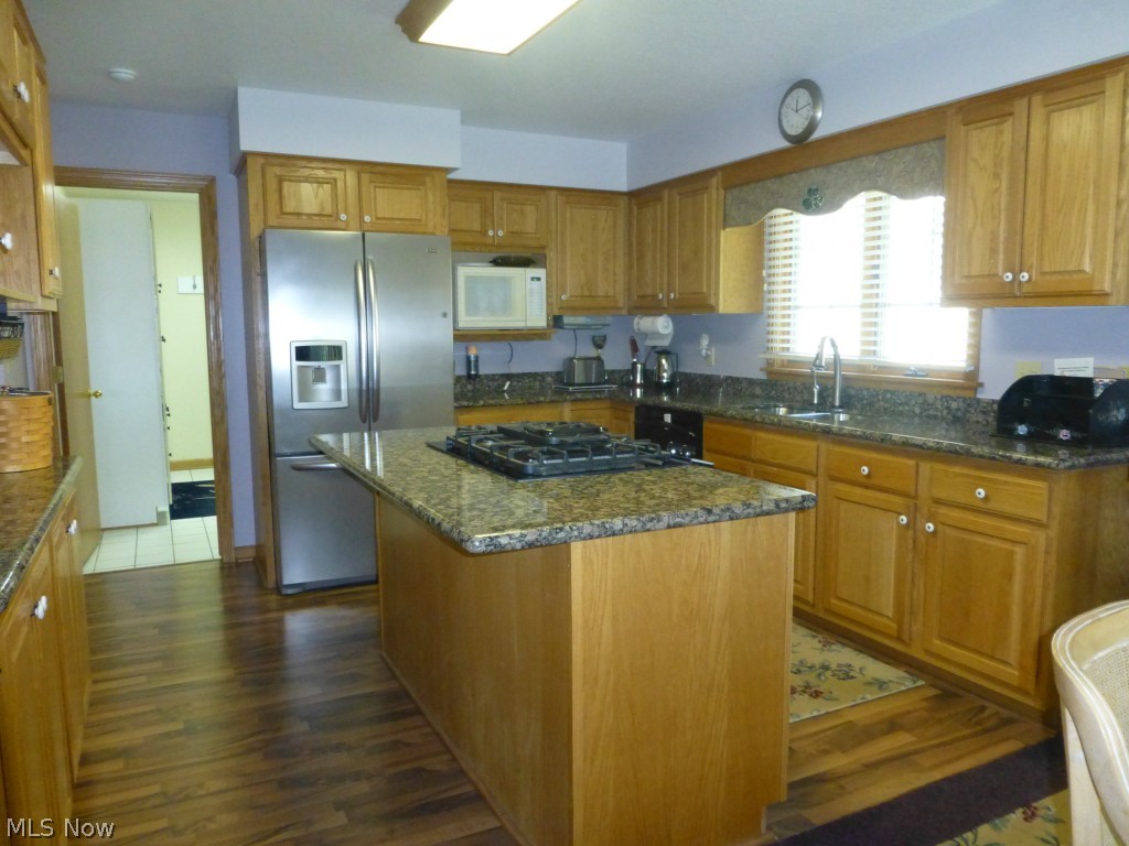 Montgomery Village Condo - Residential