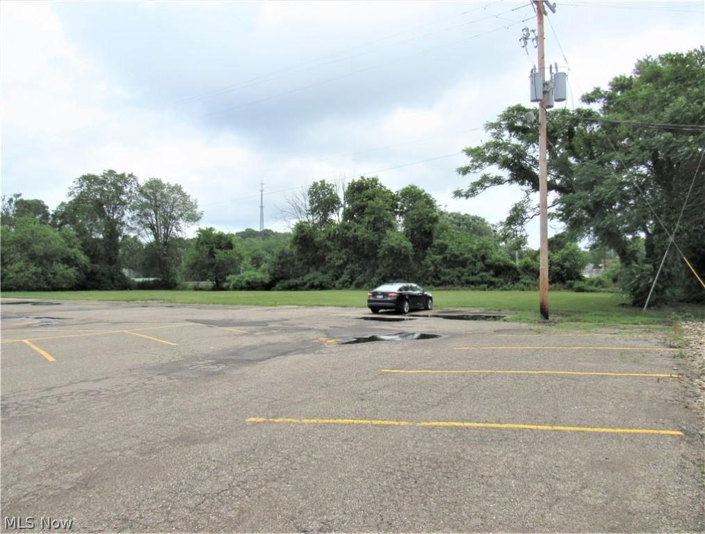 Village/Strasburg - Commercial Sale