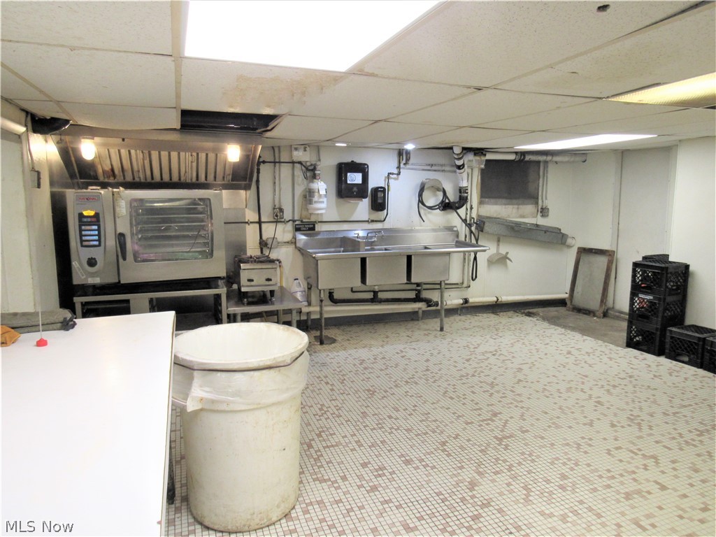 Village/Strasburg - Commercial Sale