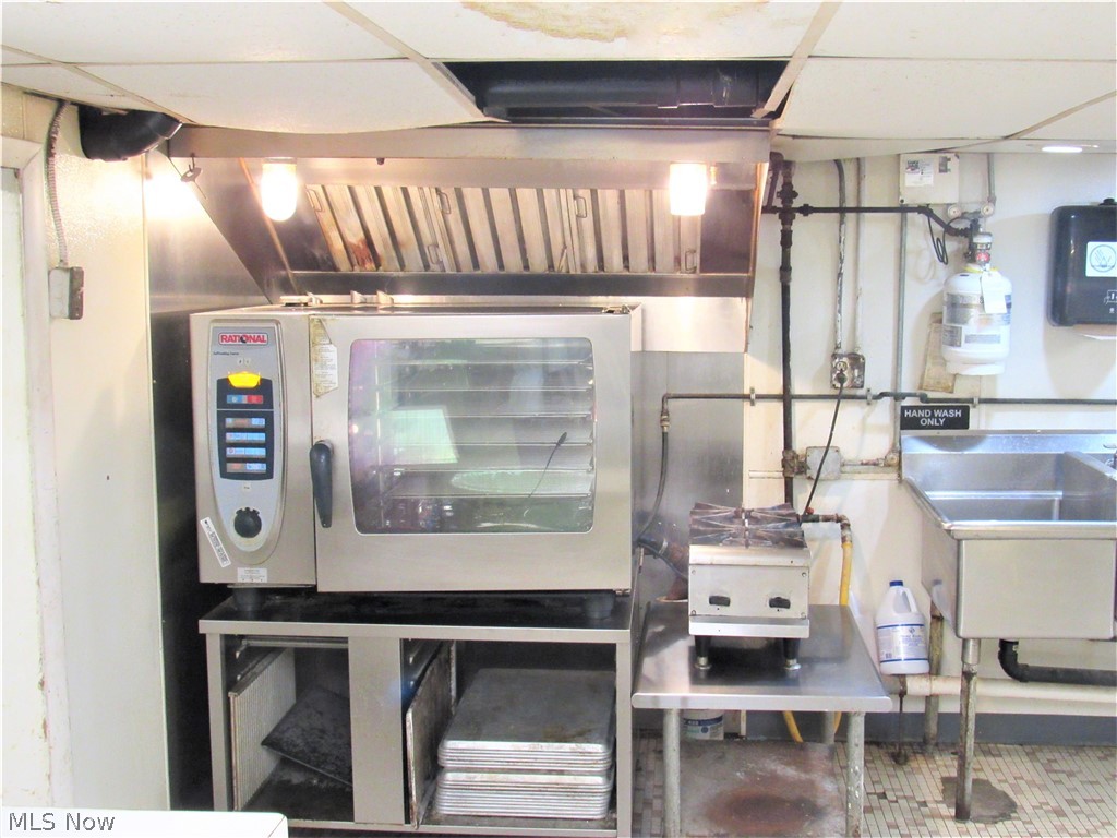 Village/Strasburg - Commercial Sale