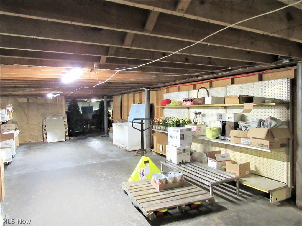 Village/Strasburg - Commercial Sale