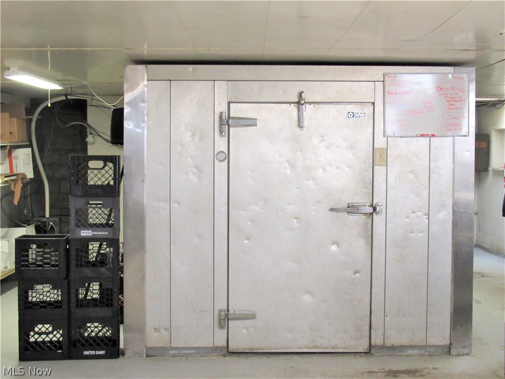 Village/Strasburg - Commercial Sale