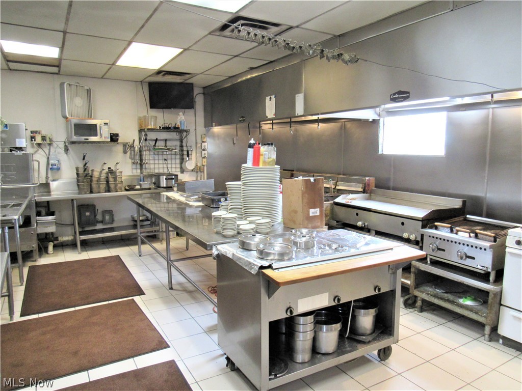 Village/Strasburg - Commercial Sale