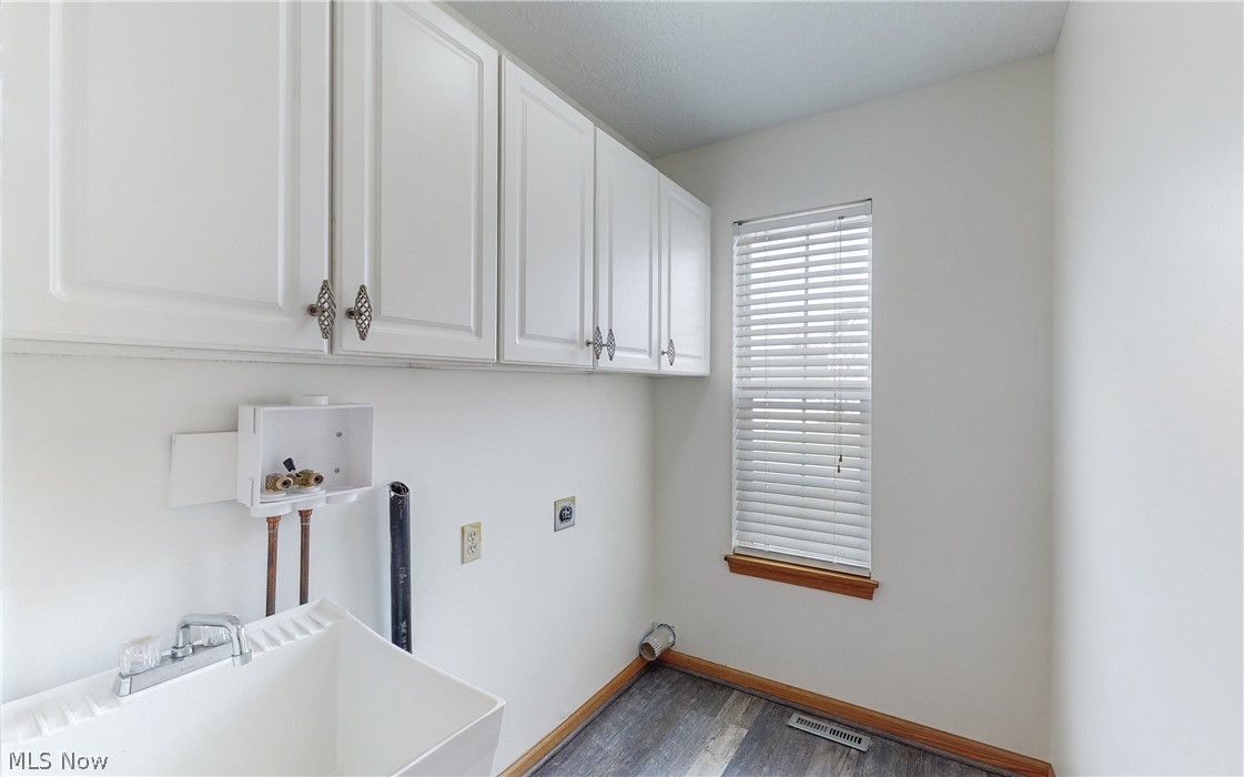 Larken Lakes - Residential