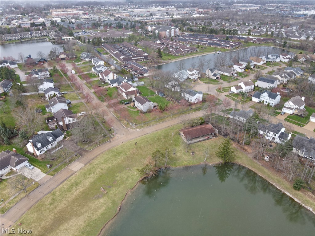 Larken Lakes - Residential