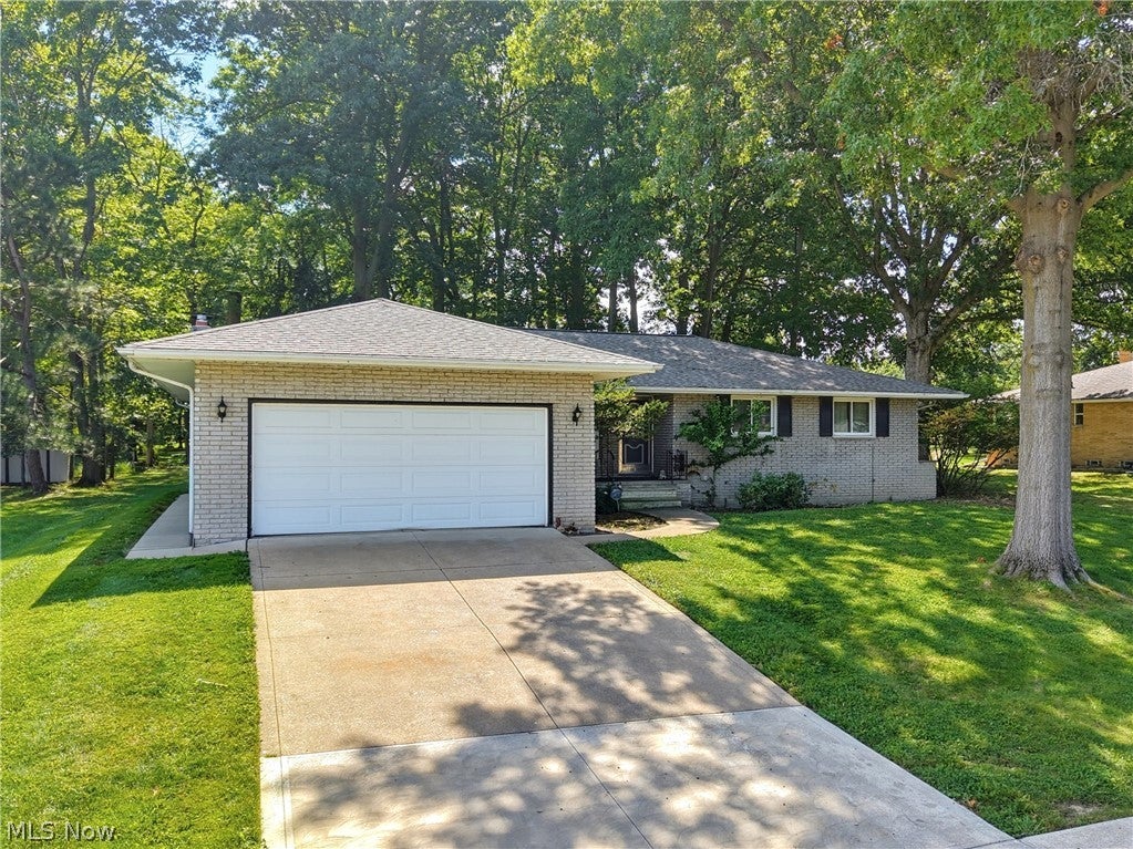 1780 E Parkhaven Drive
