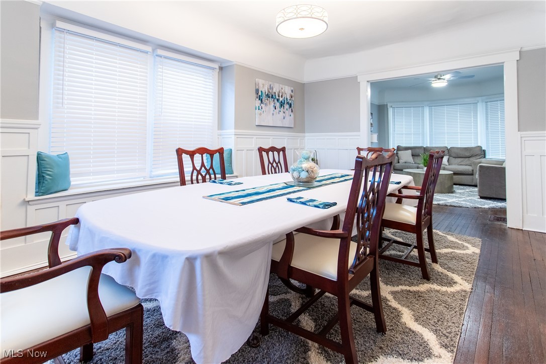 Cleveland, Ohio 44106, United States, 5 Bedrooms Bedrooms, ,2 BathroomsBathrooms,Residential,Active,99643