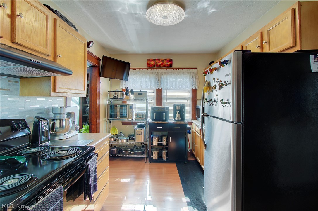 H C Fords - Residential Income