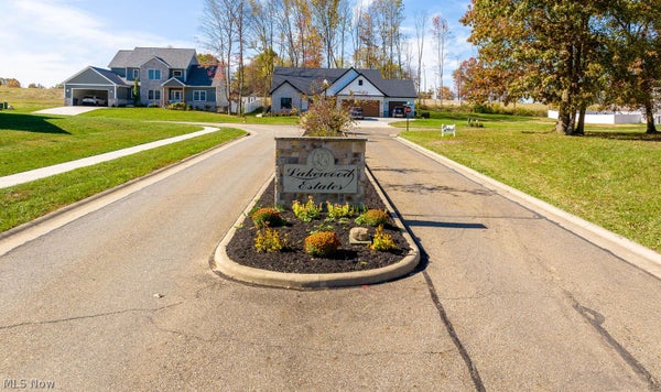LAKEWOOD DR, ORRVILLE, OH 44667 - Image 9e89f99e9d1e1b87fa95896e3399596a/2240229296