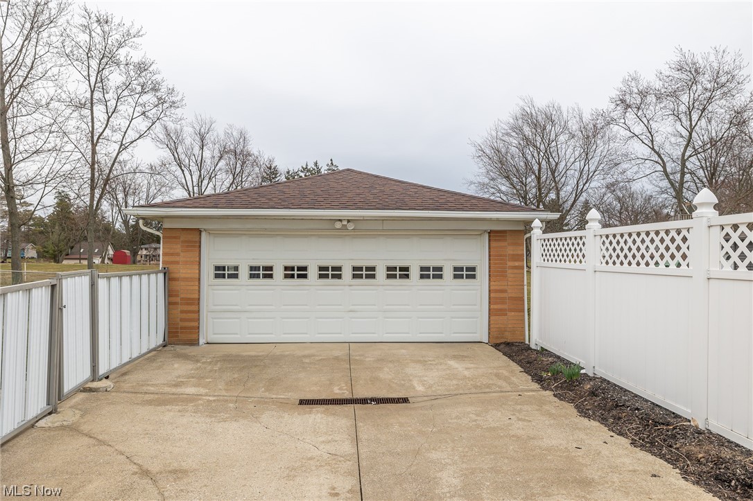 Royalton Sec 11 - Commercial Sale