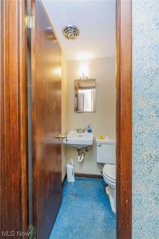 Royalton Sec 11 - Commercial Sale