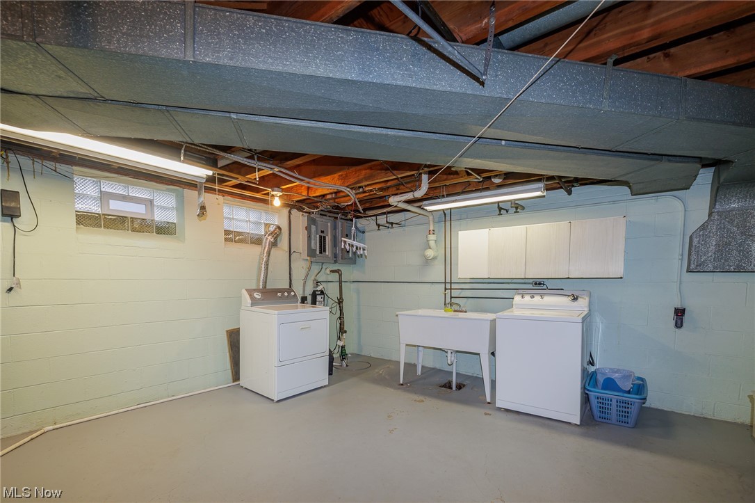 Royalton Sec 11 - Commercial Sale