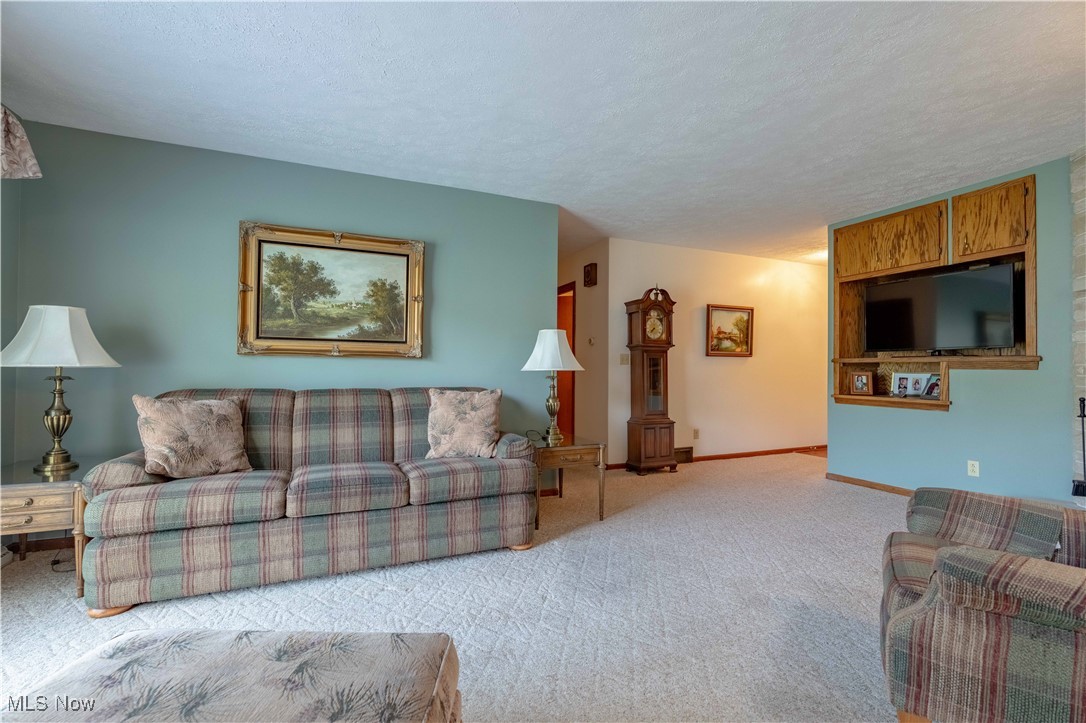 401 9th Street, North Canton, Ohio image 7