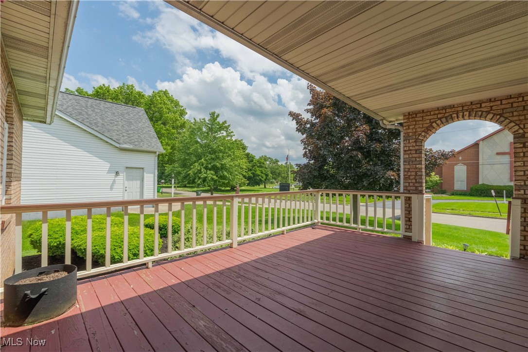 401 9th Street, North Canton, Ohio image 3