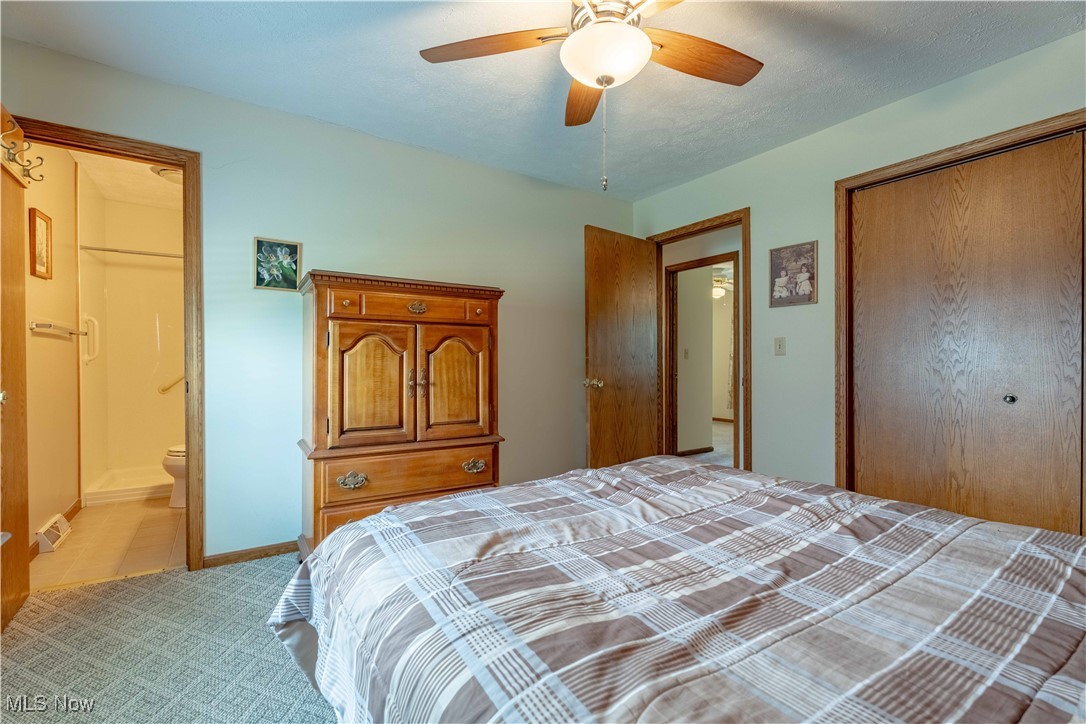 401 9th Street, North Canton, Ohio image 15