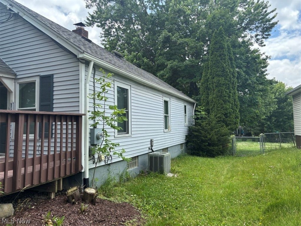 Photo of 4566 Fishcreek Road, Stow, OH 44224 (MLS # 5223273)