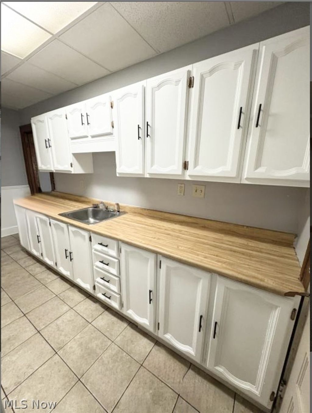 Photo of 1101 Estelle Court, Niles, OH 44446 (MLS # 5198589)