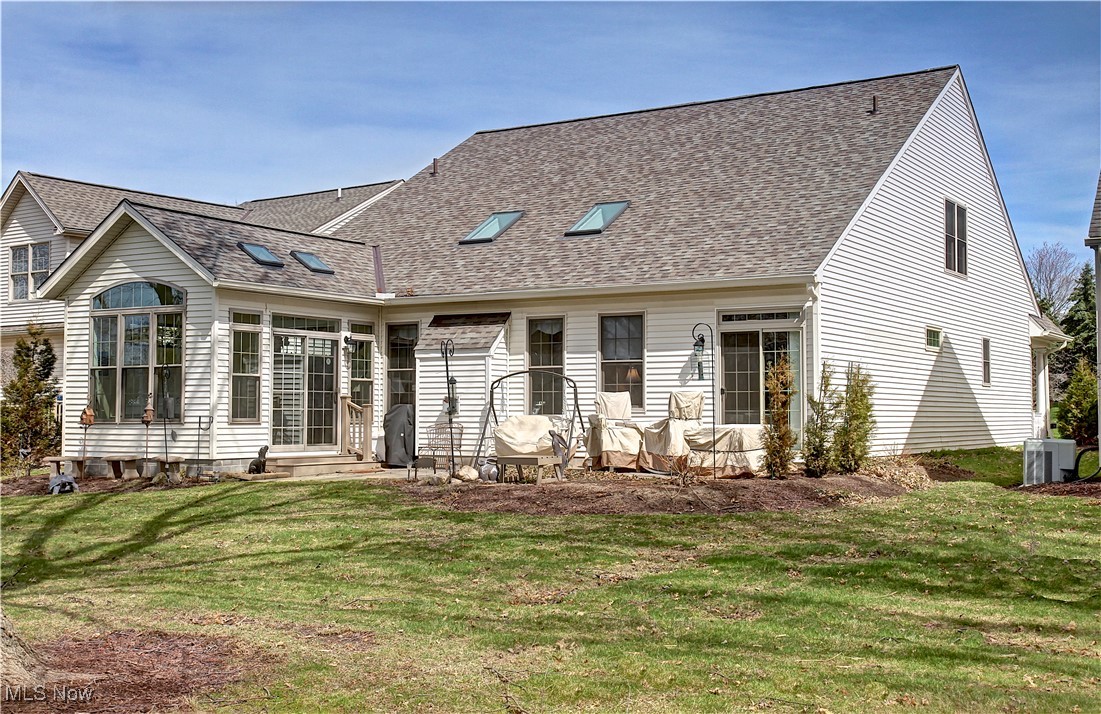 660 Tournament Drive, Avon Lake, Ohio image 36