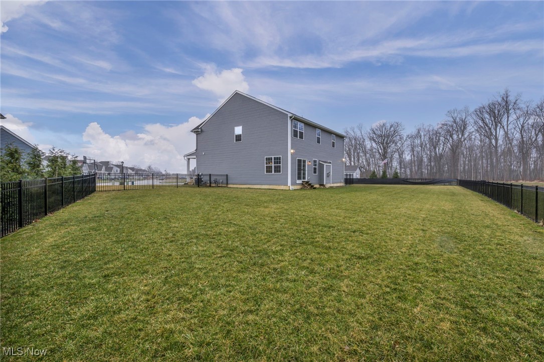9002 Winfield Lane, North Ridgeville, Ohio image 43