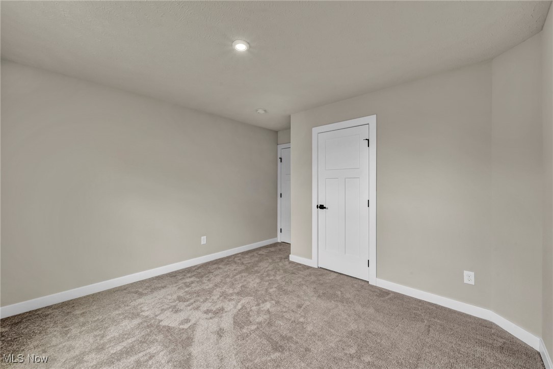 9002 Winfield Lane, North Ridgeville, Ohio image 35
