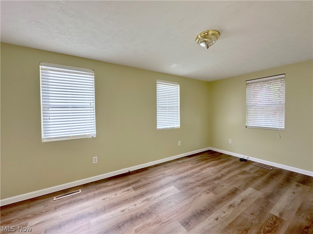 J W Dils Heirs Adn - Residential