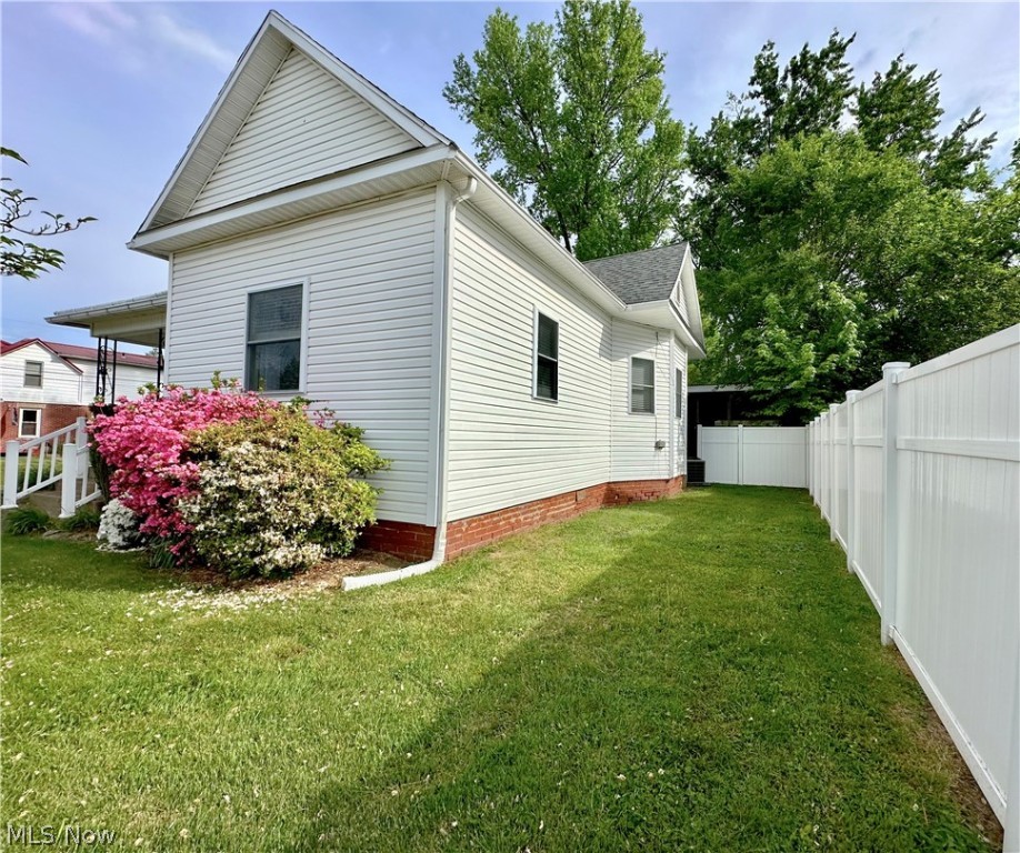 J W Dils Heirs Adn - Residential