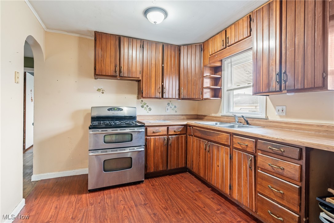 237 N Main Street, Youngstown, Ohio image 4