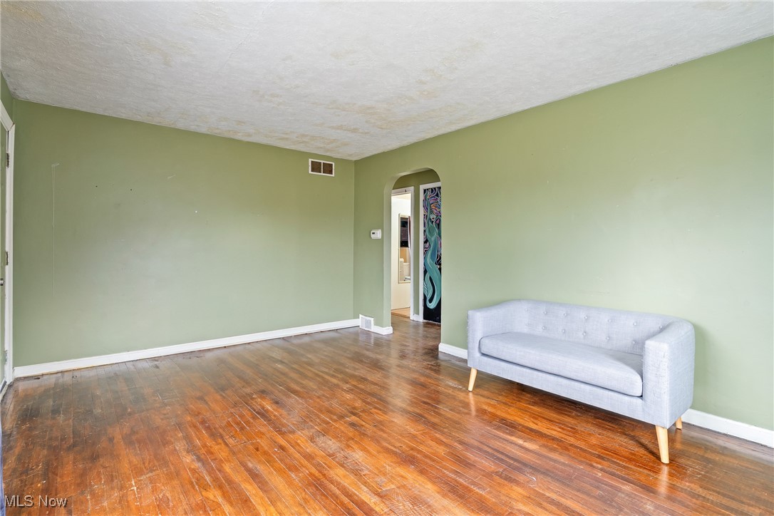 237 N Main Street, Youngstown, Ohio image 2