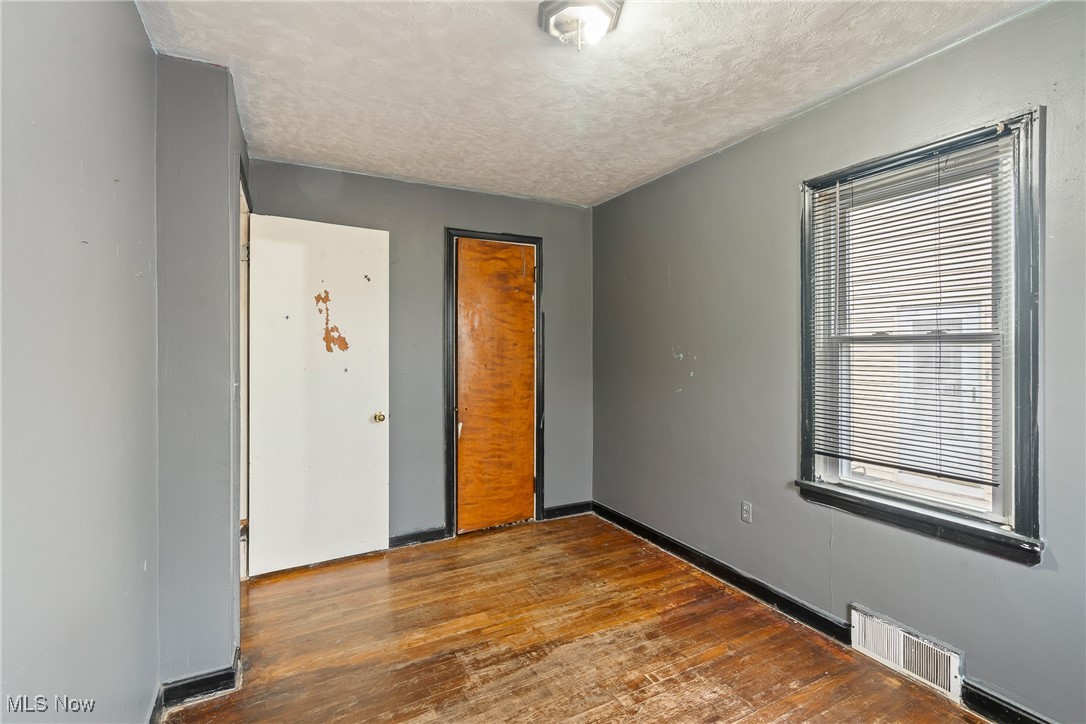 237 N Main Street, Youngstown, Ohio image 9