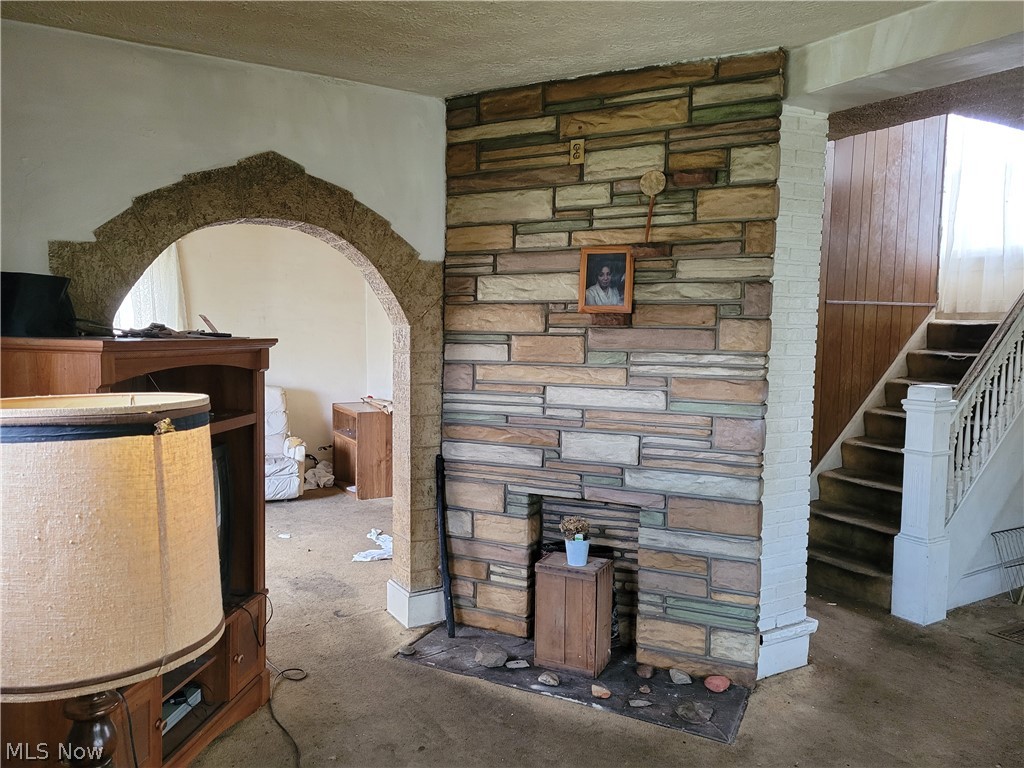 City/Youngstown - Residential