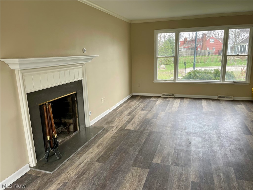 F J Hatmans Westbridge 04 - Residential