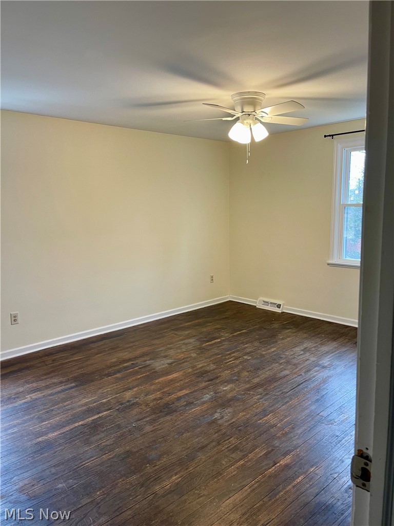 F J Hatmans Westbridge 04 - Residential