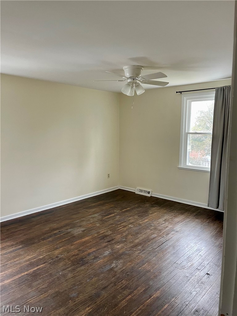 F J Hatmans Westbridge 04 - Residential