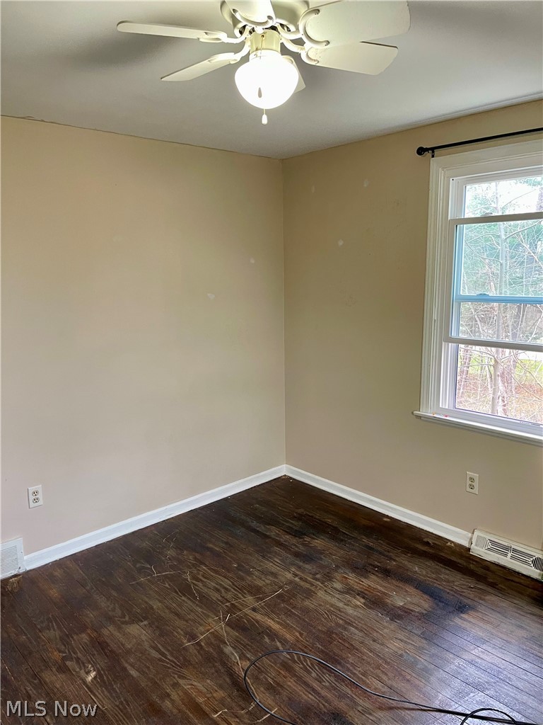 F J Hatmans Westbridge 04 - Residential