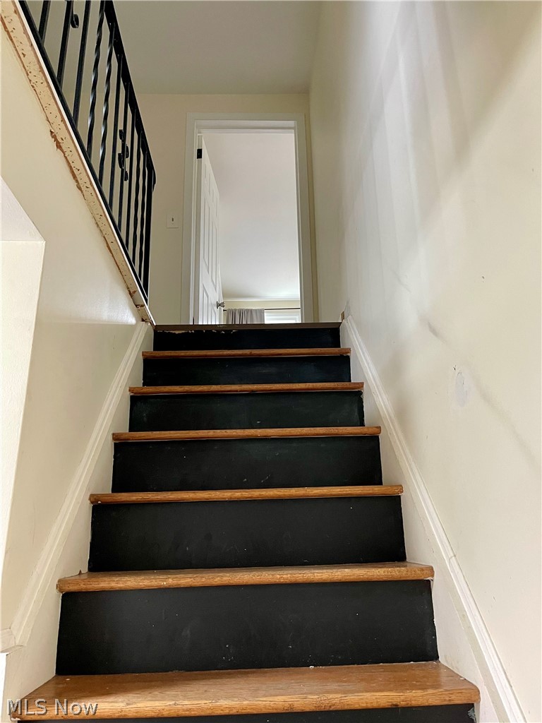 F J Hatmans Westbridge 04 - Residential