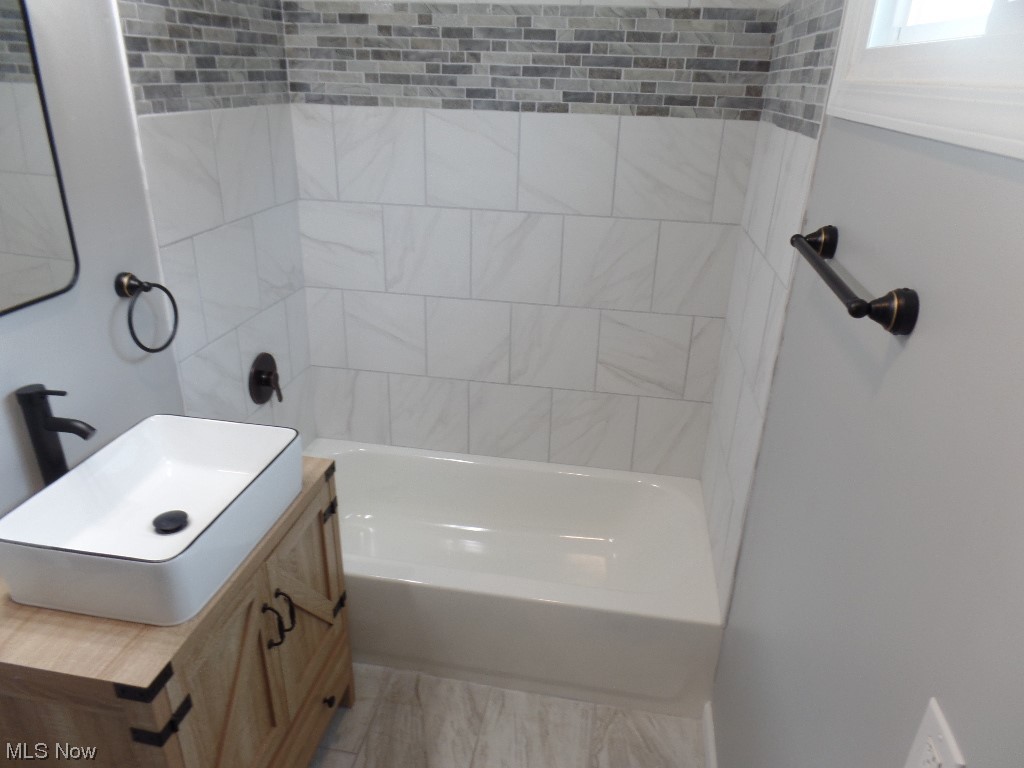 East Greenwood Ter - Residential