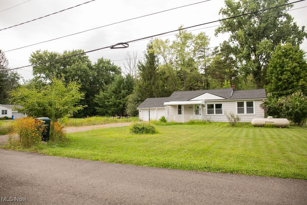 9800 North Boulevard