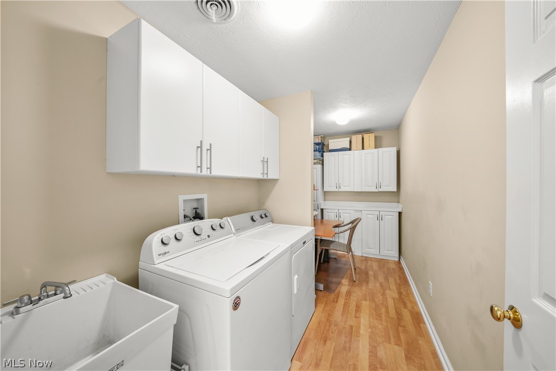 Villas At Eaton Estate Sub - Residential