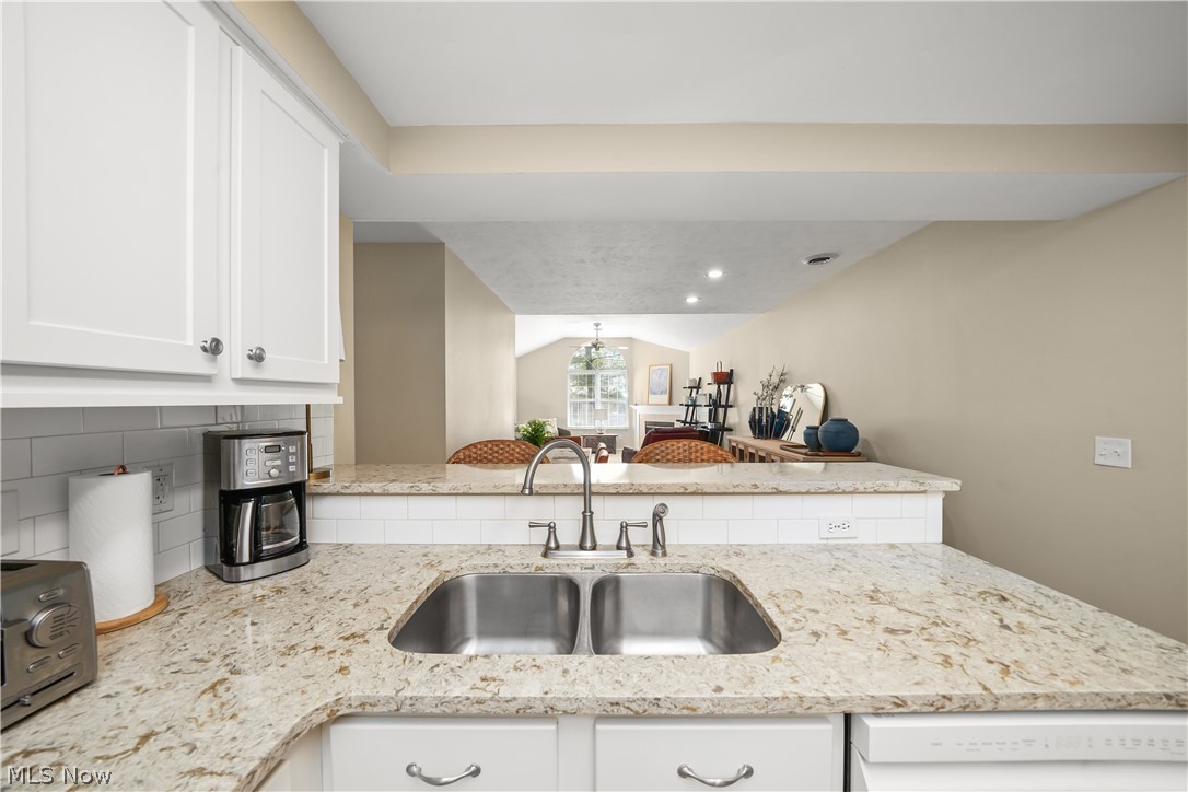 Villas At Eaton Estate Sub - Residential